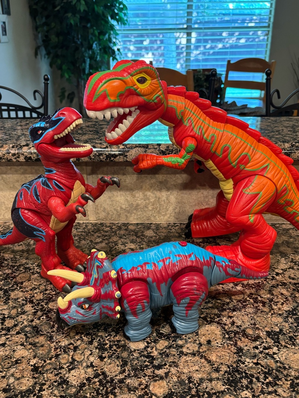 Dinosaur Action Figures Lot - T-Rex and Triceratops Toys